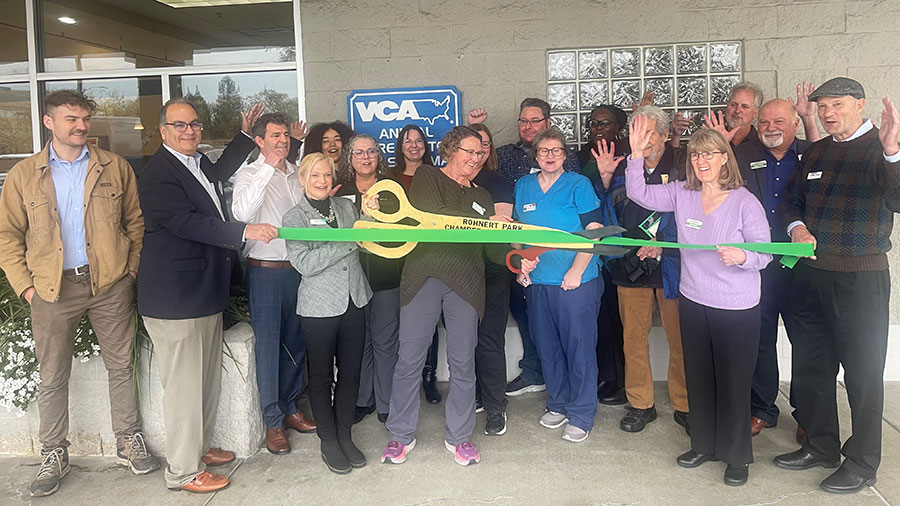 Group of individuals from VCA, Sonoma Clean Power, and Rohnert Park Chamber of Commerce celebrate Green Ribbon Cutting ceremony.